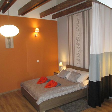 Apartamenty Przy Farze Kazimierz Dolny Buitenkant foto